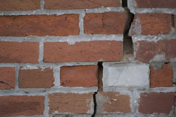House Tuckpointing in Largo