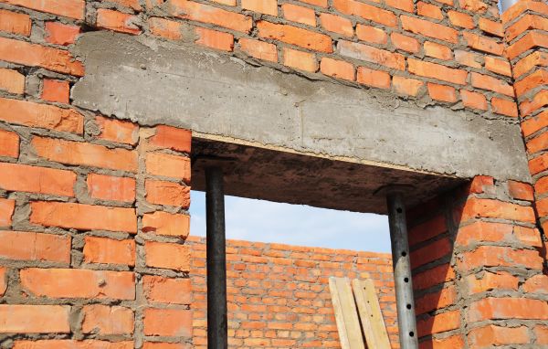 Lintel Mounting in Largo